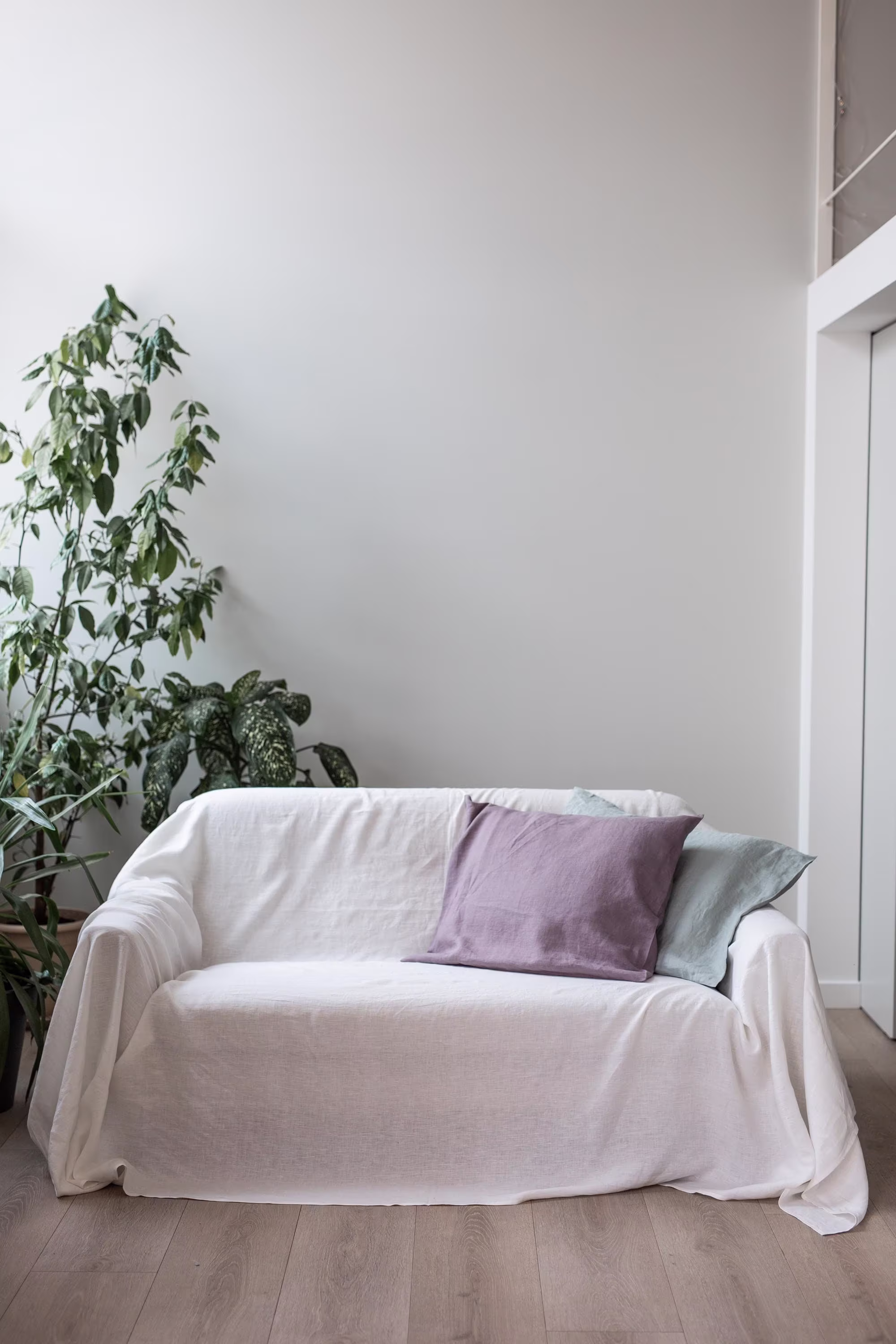 Linen Couch Cover in White. Sofa Cover. Bedspread