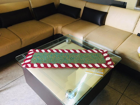 Light & Pro Beaded Glitz Table Runner