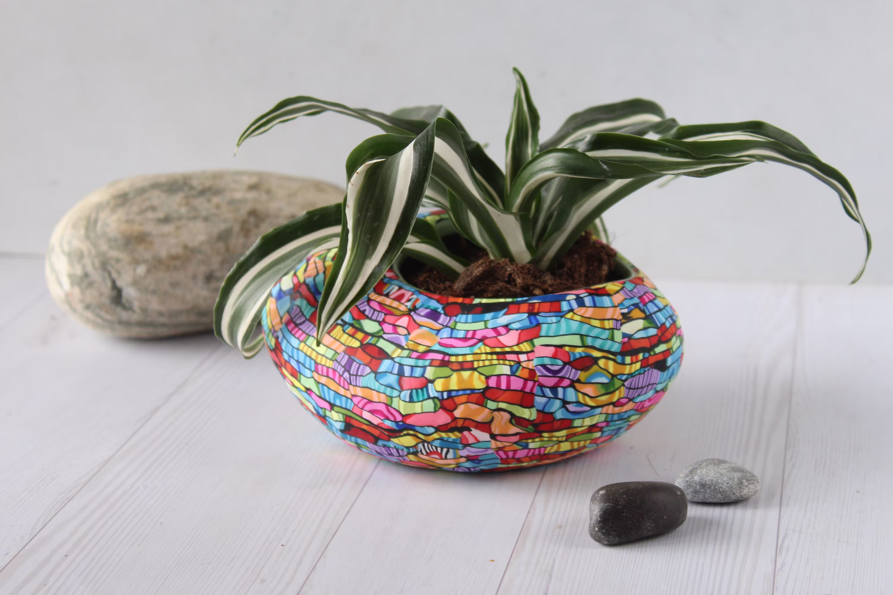 Colorful Planter, Medium Flower Pots Pebble Shaped, Plant Pot With Drainage, Indoor Mom Gift, Shelf Accessories, New Home Gift