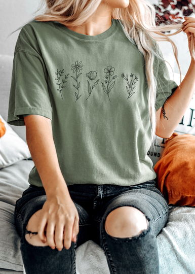 Comfort Colors Wildflowers Tshirt, Flower Shirt, Wild Flowers Floral Tshirt, Gift For Women, Botanical Gift, Nature Tee