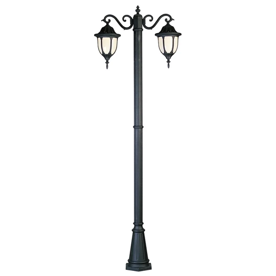 Hamilton Black 2-light Pole Light