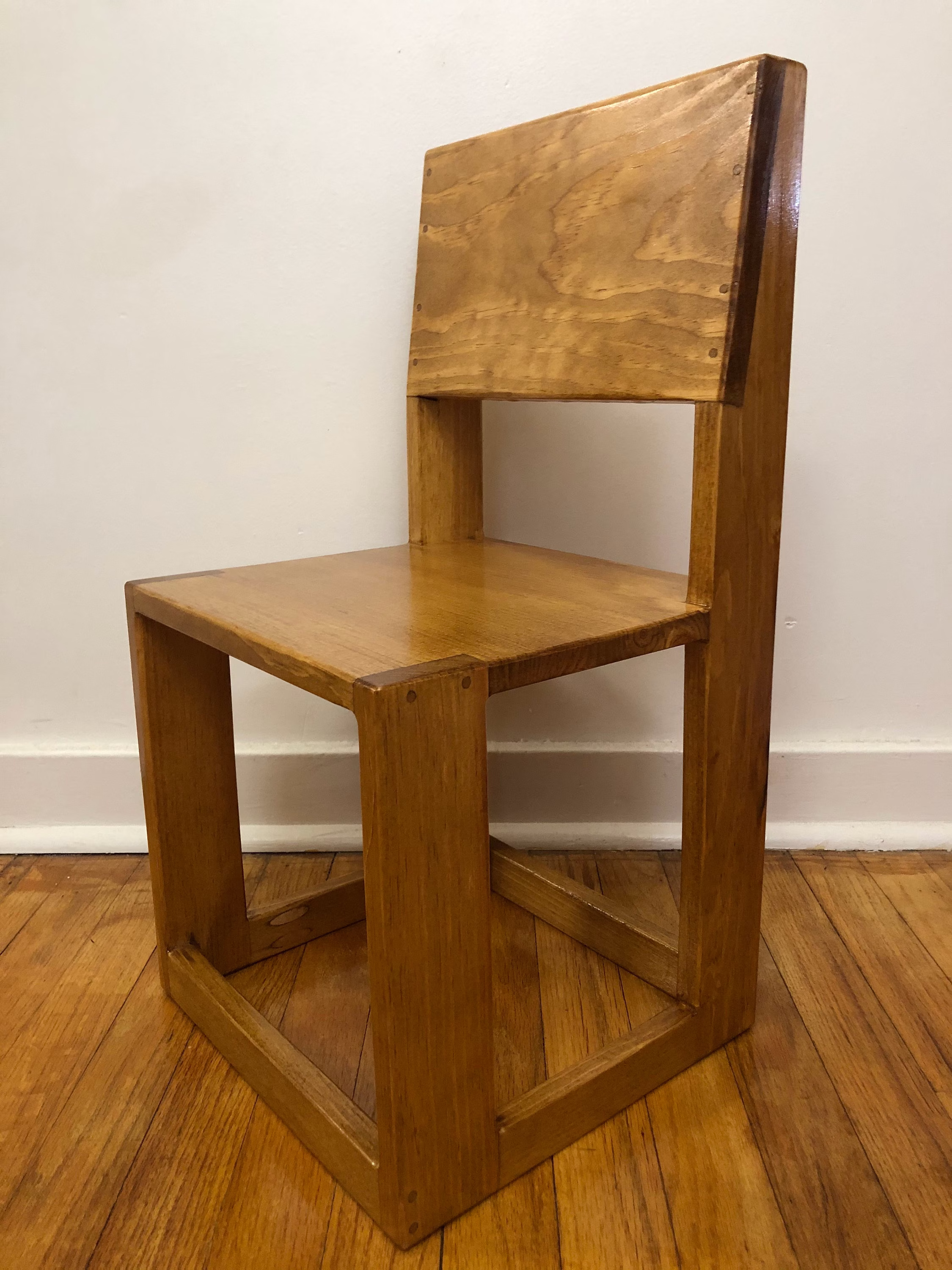 Kids Wooden Chair/Toddler Chair/Small Chair/Play Chair/stained Golden Oak
