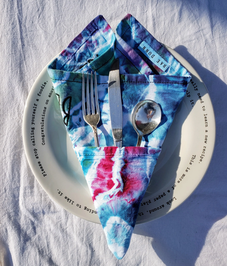 Rae Dunn Tie Dye Cotton Table Napkins. Set Of 4 Free Shipping 16 X 18 Inches