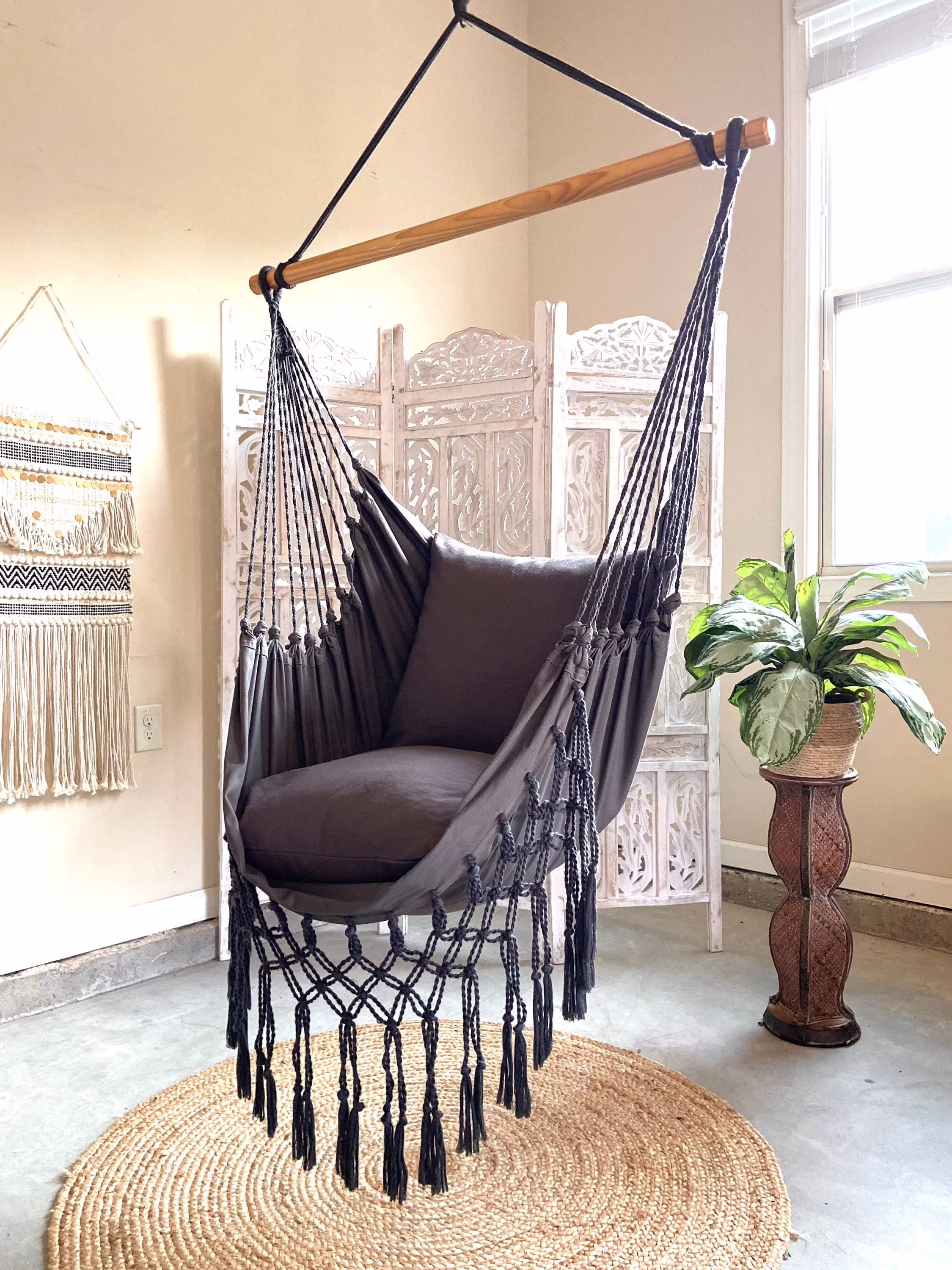 Hammock Chair, Hanging Macrame Swing Porch Swing, Indoor Boho Bedroom Swinging Chair