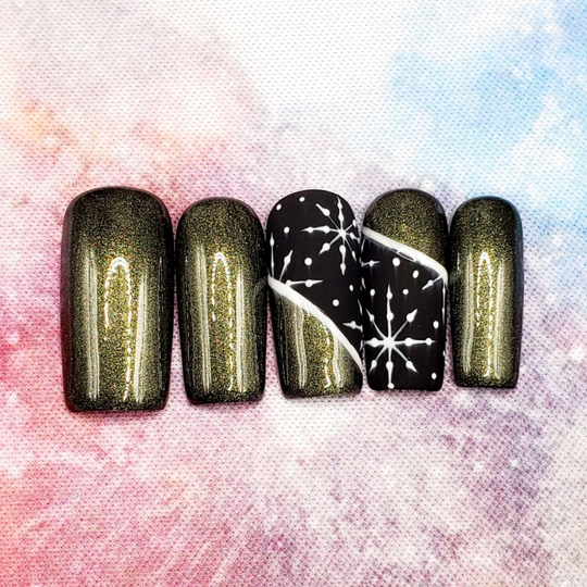 Dark Green Snowflake Nails