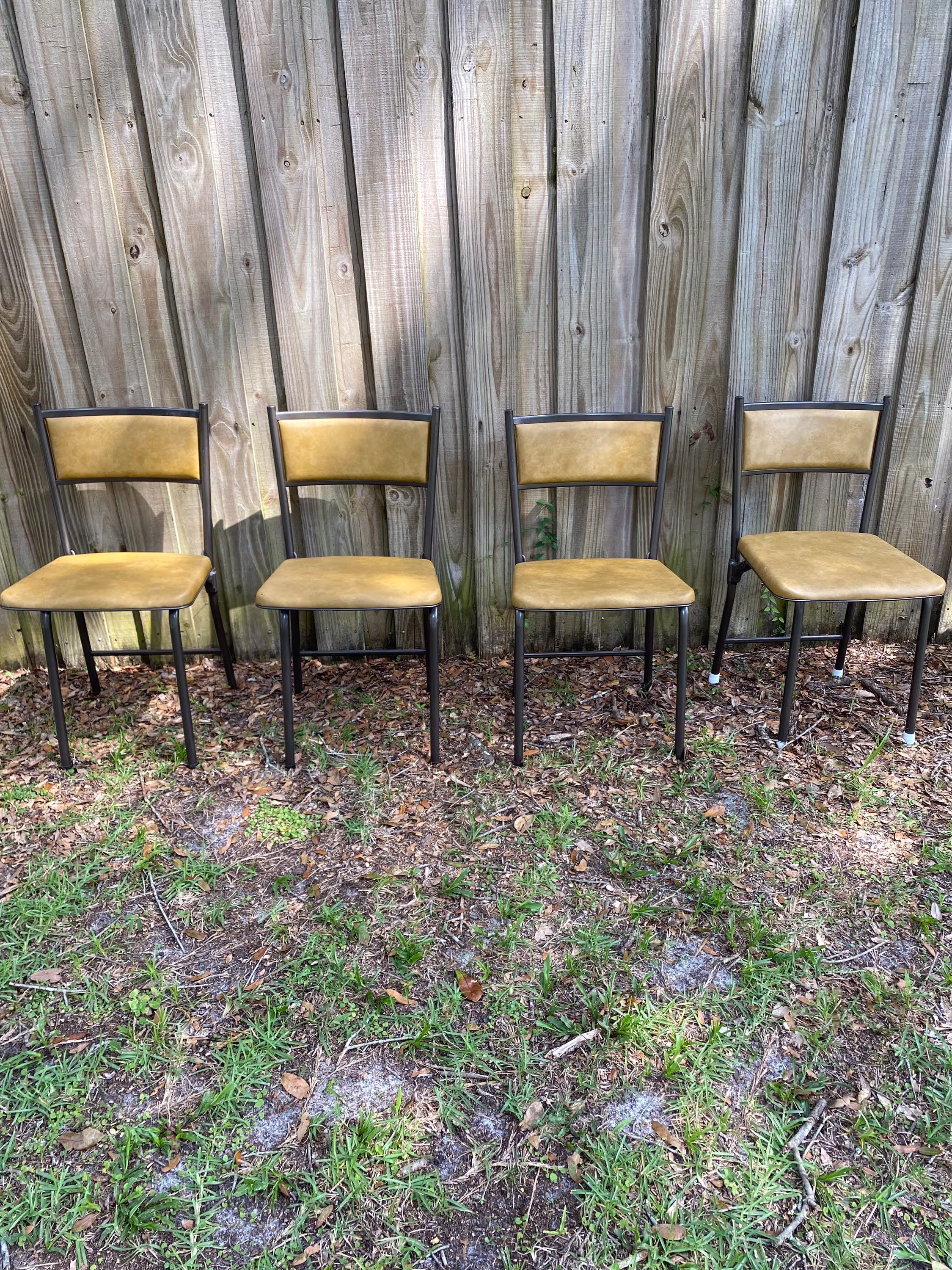 Cosco Folding Metal Chairs Fashionfold Vinyl Seats Set Of Four Extra Seating Small Space Mid Century Modern