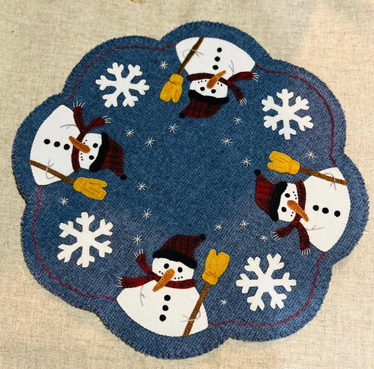 Frosty Flakes 17" Table Mat 100% Wool