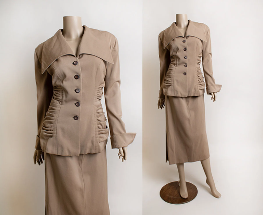 Vintage 1940S Lilli Ann Suit - Light Khaki Beige Pleat Jacket & Pencil Skirt Set Late 40S Early 1950S Small