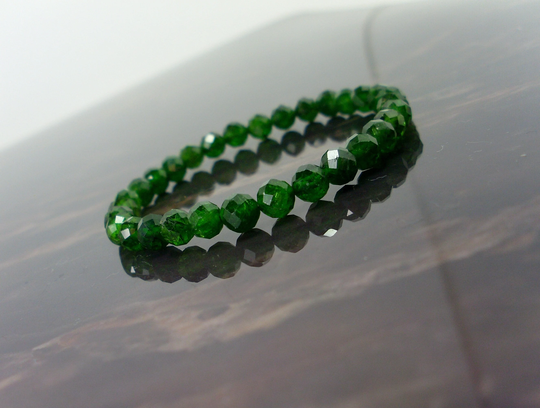 Dainty Green Chrome Diopside Bracelet Faceted 6mm, Natural Gemstone Bracelet, Beaded For Women Or Girl, Gift + Box