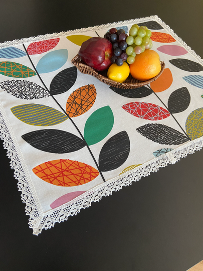 Small Table Linen Colourful Leaves Cotton Rectangle Tablecloth Doily With Lace Center Piece Table Topper