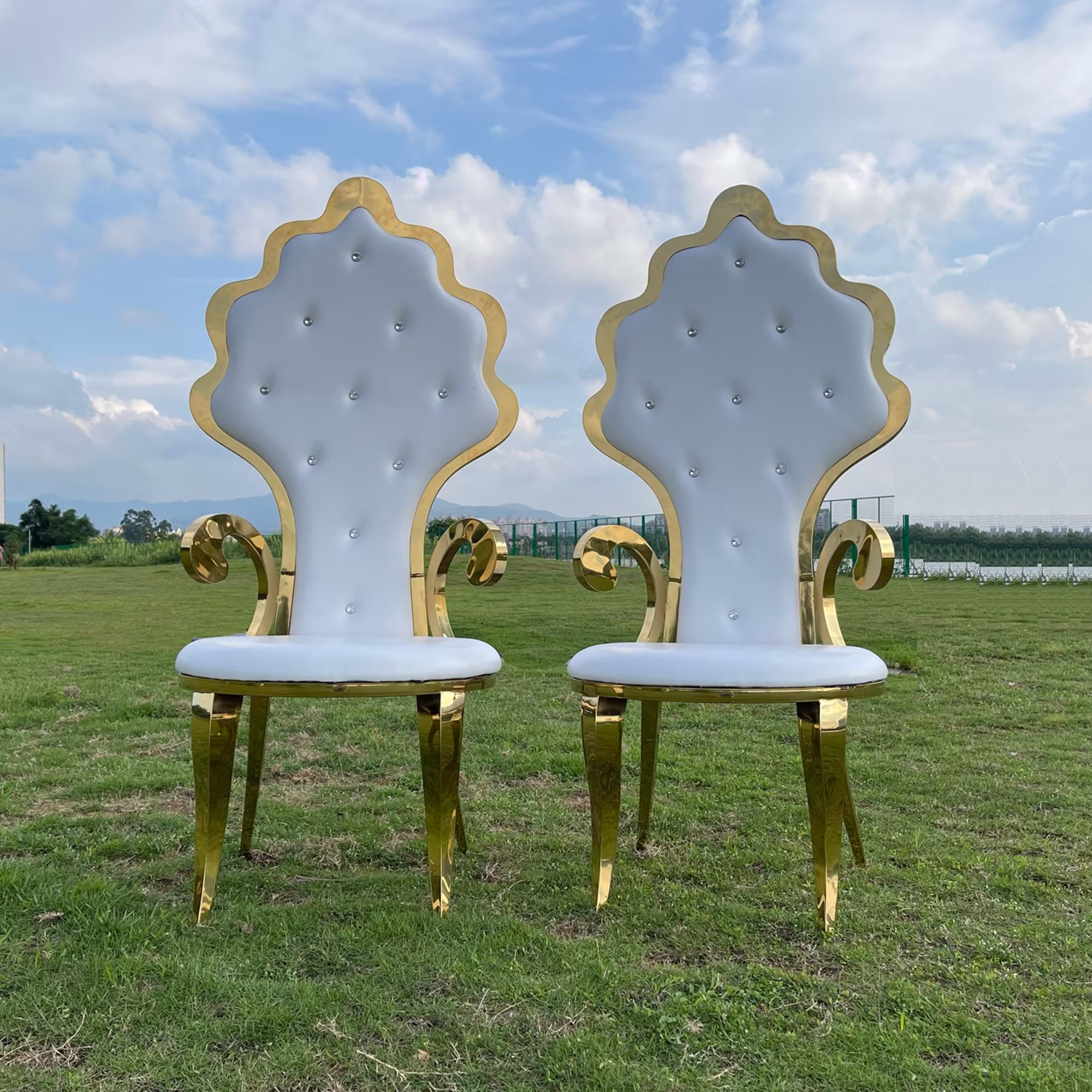 Love Chair Throne Bride & Groom Dining Room Bridal Shower Church Events Wedding Party Table Decorate Chairs