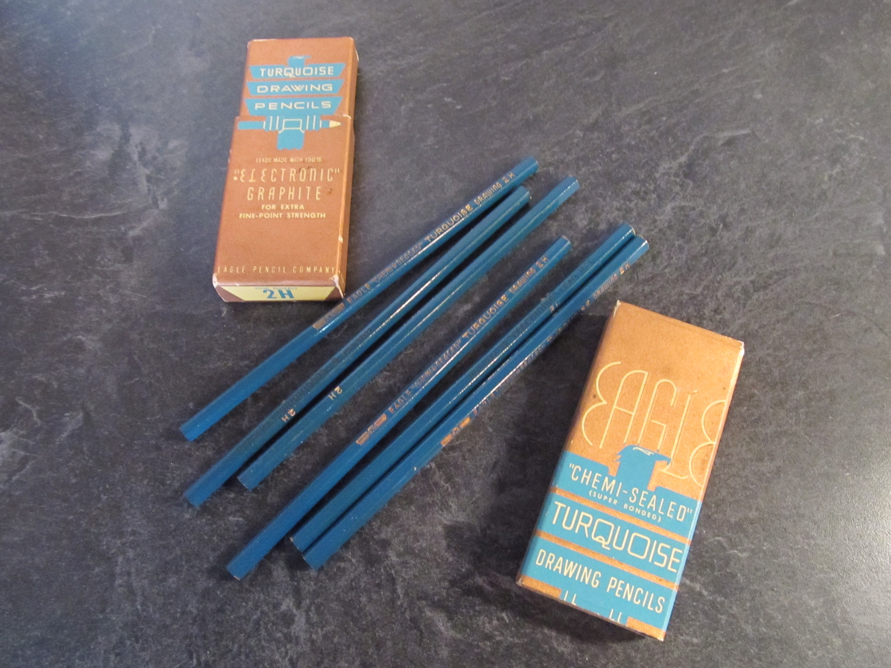 6 Vintage Eagle Turquoise Drawing Pencils 2H Grade in Original Box Electronic Graphite For Extra Fine Point Strength