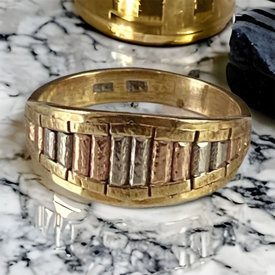Vintage Estate Italian 14K Tri Color Gold Ring Size 7.75 Spectacular