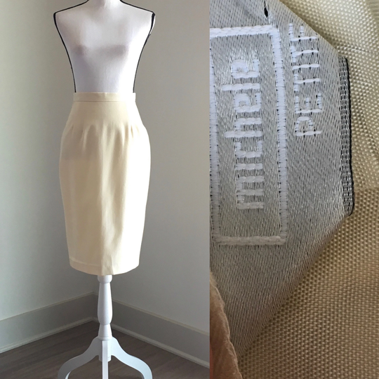 Vintage Michele, 1980S Petite Skirt, 1980S Ivory Pencil Skirt, Vintage Wool Straight Cream Skirt, Skirt With Defined Waist