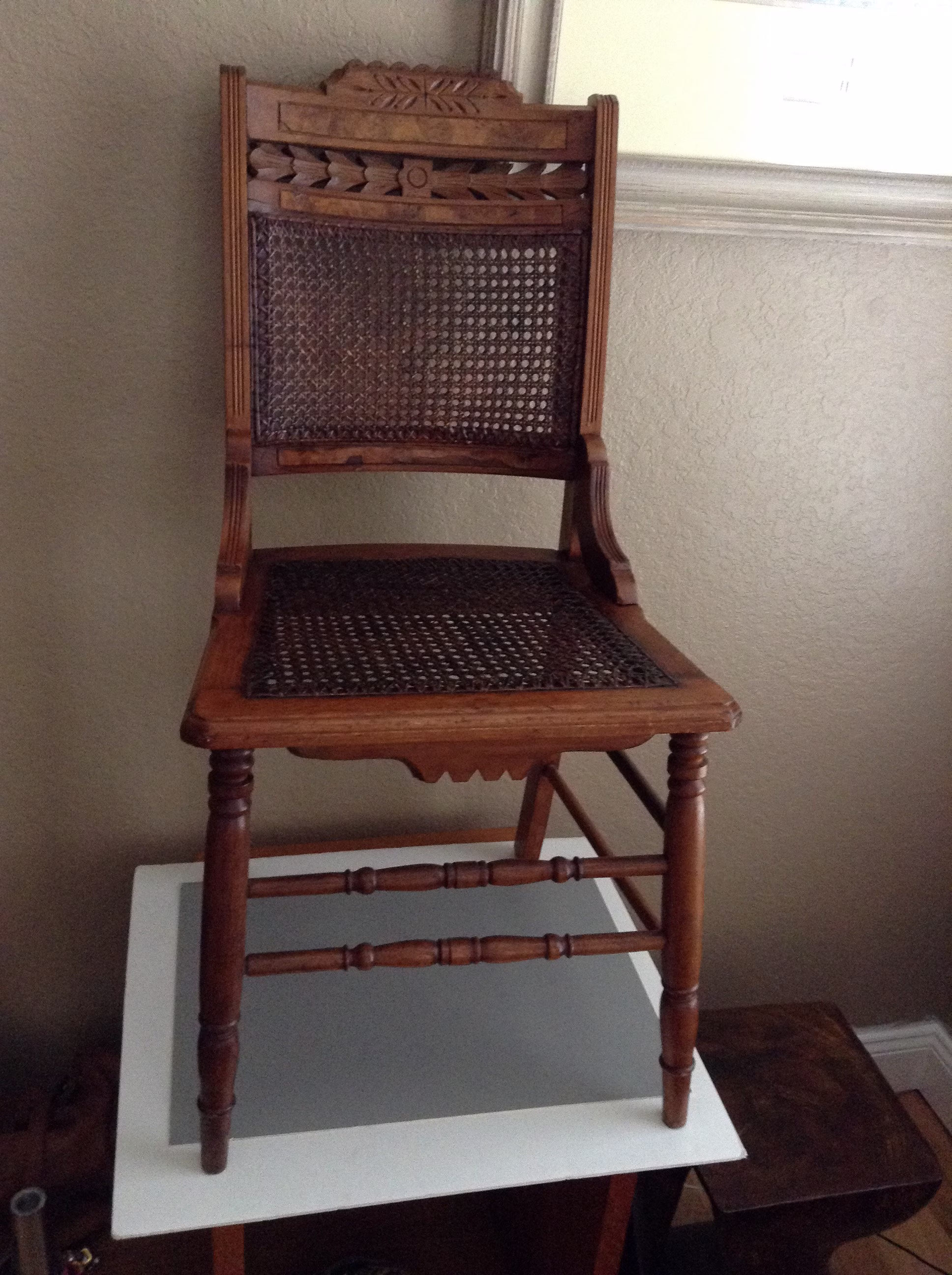 Vintage 1940/50's Carved Solid Wood ~Veneer~ Cane Seat & Back~ Parlor Side Chair