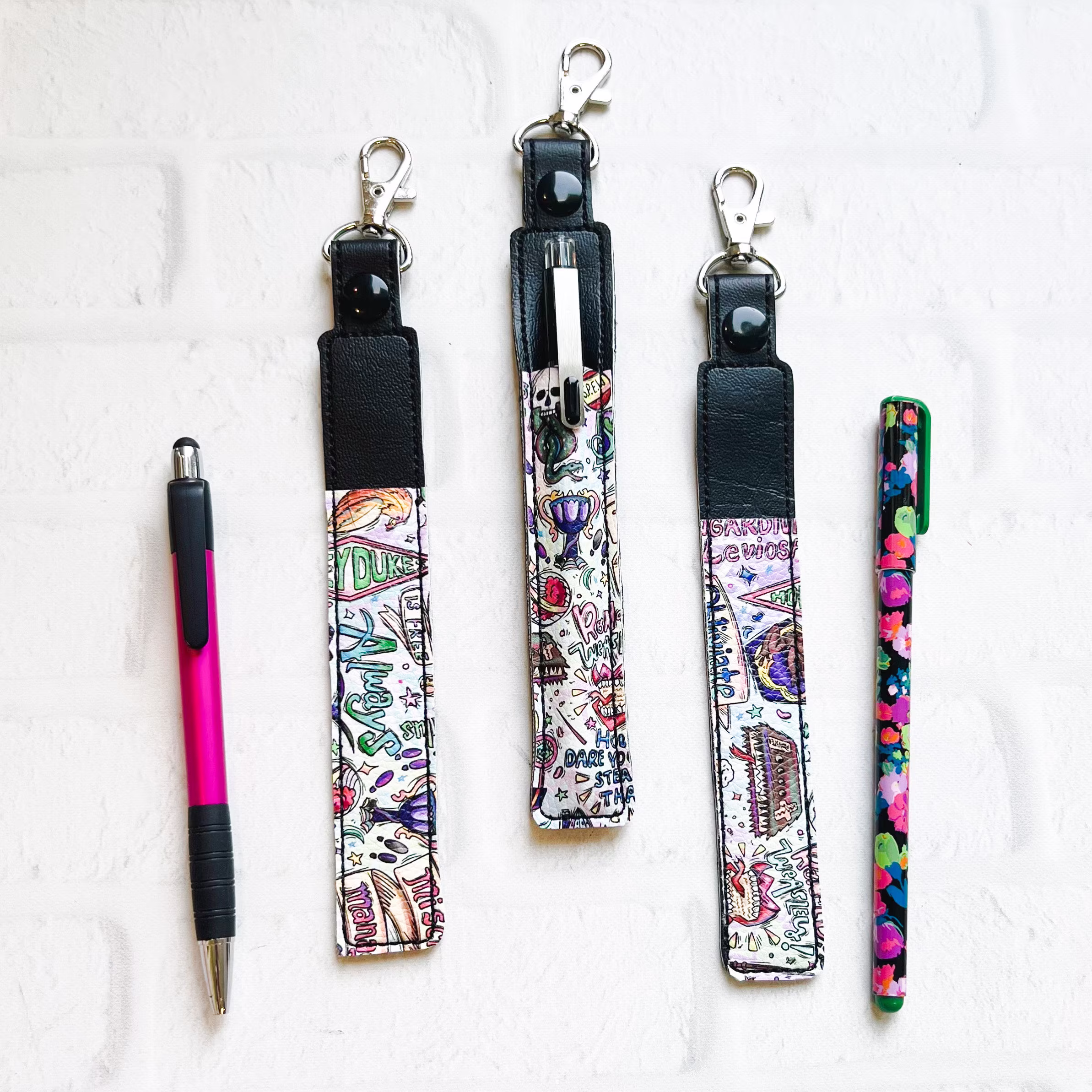 Young Wizard Pen Pencil Holder Keychain, Stylus Holder, Pen Keychain Case, Pen Holder, Gift Under 10, Pen Lanyard Badge Clip, Bag Clip