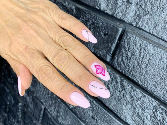 Floral Nails Press On Almond Minimalist False Fake Abstract Designer Trendy Reusable Pink Flower