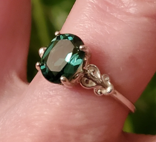 Alexandrite Color Change Ring, Watch Whole Video For Colors 9x7mm Simulated Gem, 925 Sterling Silver Heart Design Ring