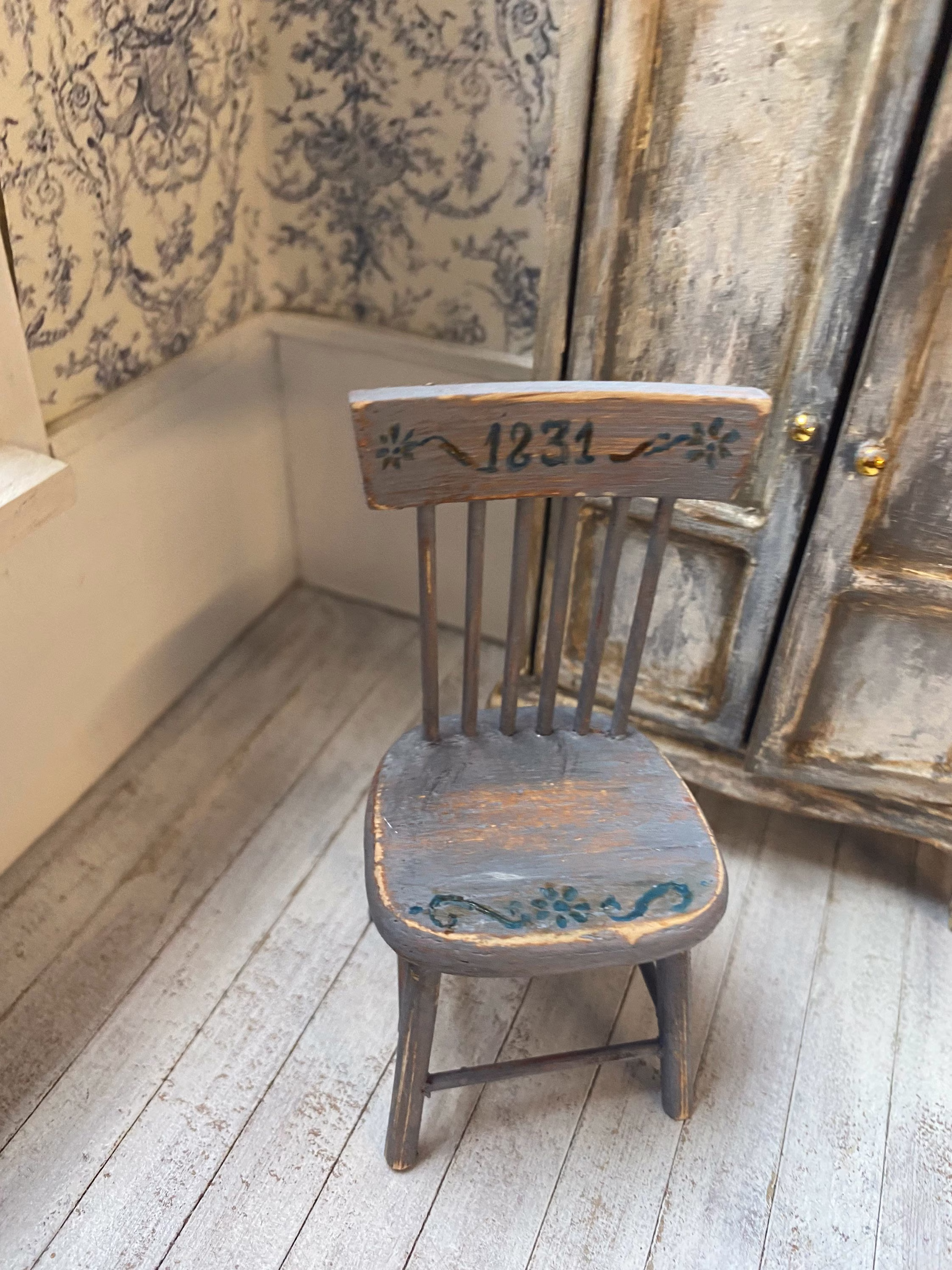 Miniature Wooden Chair, Hand Painted, Antique Look/One Inch Scale/Brocante Chair/Countryside Chair