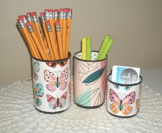 Butterfly & Floral Desk Accessories, Pastel Pencil Holder Cup, Tin Can Organization, Home Office Decor 1508