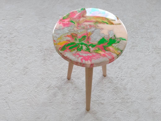 Small Boho Side Sofa Resin Coffee Table, Round Silver Green Modern Unique Epoxy End Bedside Bedroom Rustic Furniture Wood Art Table