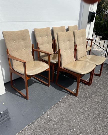 6 Vamdrup Stolefabrik Vs 231 Series Sculptural Teak Dining Chairs Made in Denmark Circa 1960S
