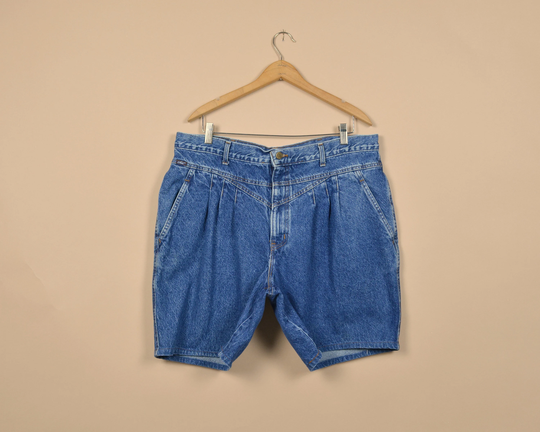 Chic Size 36 Plus Vintage Denim Shorts