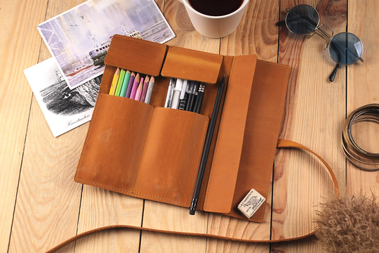 Leather Pen Case, Pencil Roll, Personalized Case, Custom Pencil Pouch, Painter Artist Monogrammed, Artist Gift
