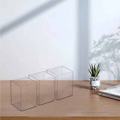 llyana Pen Holder