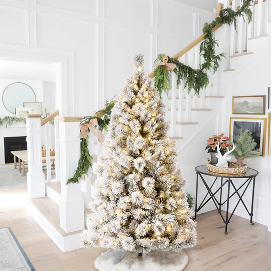 Glitzhome 6ft Pre-Lit Flocked Artificial Christmas Tree with 300 Warm White Lights