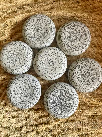 Set Of 8 Adult Coloring Rocks, Zentangle Painted Rocks Kit, Diy Artificial Group Activity