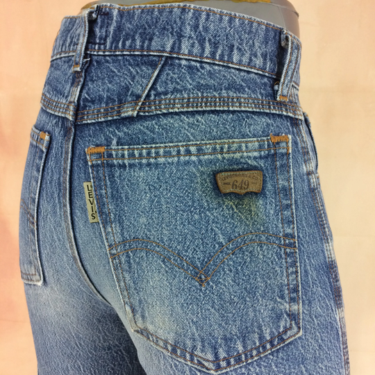 Size 26 Vintage Levis 649 Womens Jeans Mid Waisted Acid Wash 90S Small Waist Classic Mom Boyfriends