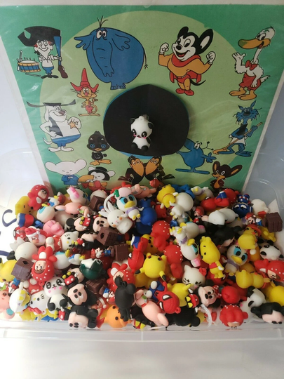 Vintage Lot Of 4 Cartoon Pencil Topper Charms Toys Vending Gumball Machine | Sku275