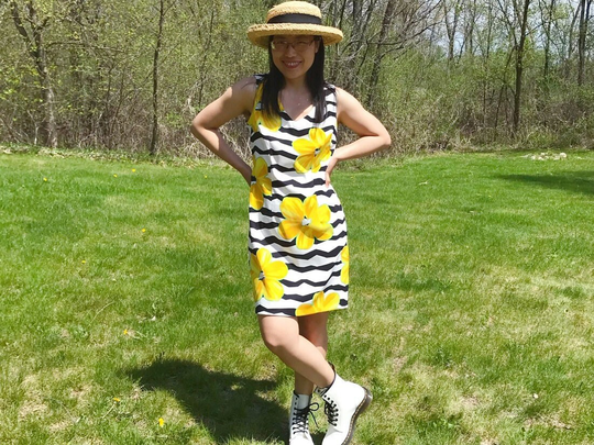 Vintage Dress Floral Midi Striped Classic Market Field White Black Yellow Pencil Skirt Statement Dres Size S/M