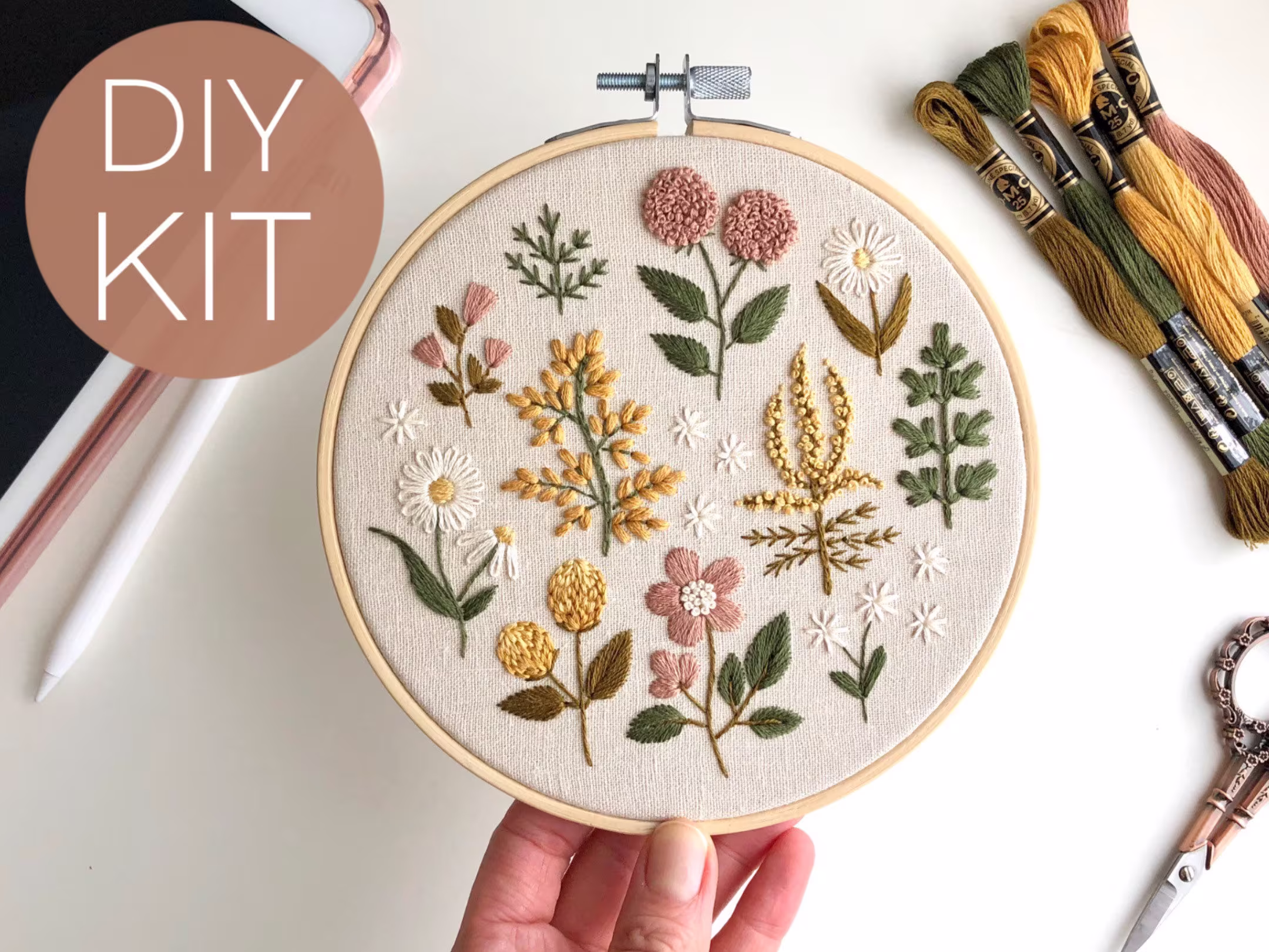 Vintage Wildflowers Embroidery Kit, Floral Hand Embroidery Kit For Beginners, Botanical Pattern, Diy Hoop Art