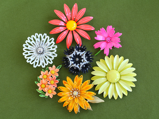 Vintage Retro 60S Colorful Flower Brooches Pins
