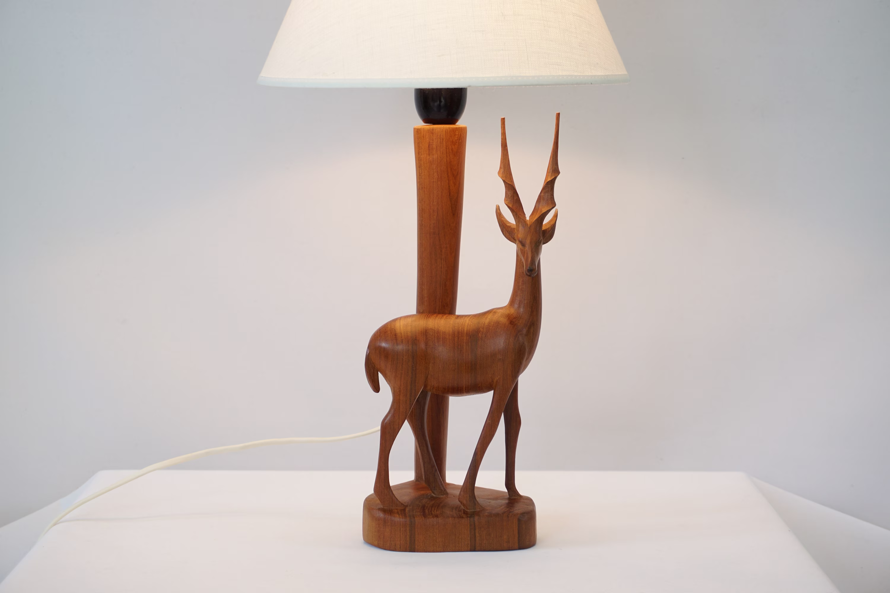 Beautiful Vintage Teak Antelope Table Lamp, 1960S. Mid Century Modern