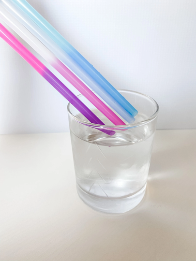 Color Changing Reusable Plastic Straws - Kid's Party Sweet 16 Birthday Bulk
