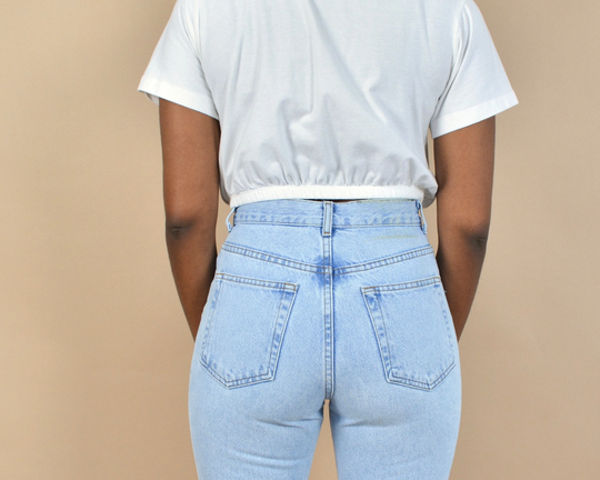 Calvin Klein Size 26 Light Wash Vintage Denim Jeans