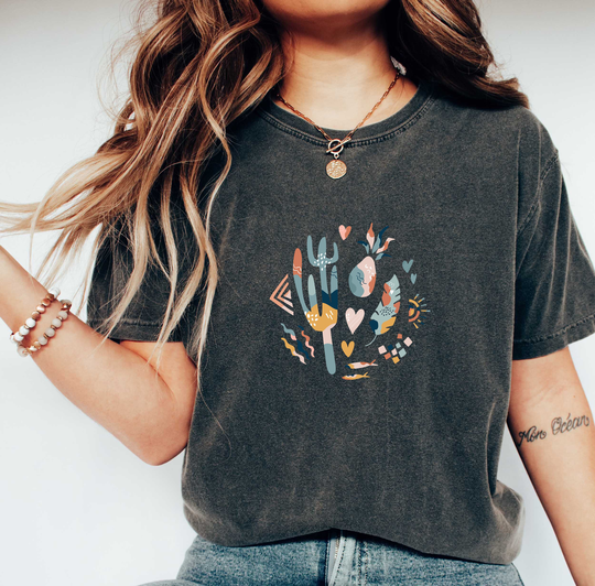 Comfort Colors Boho Shirt, Cactus Leaf Desert Tshirt, Comfy Oversized T-Shirt, Mama, Tee