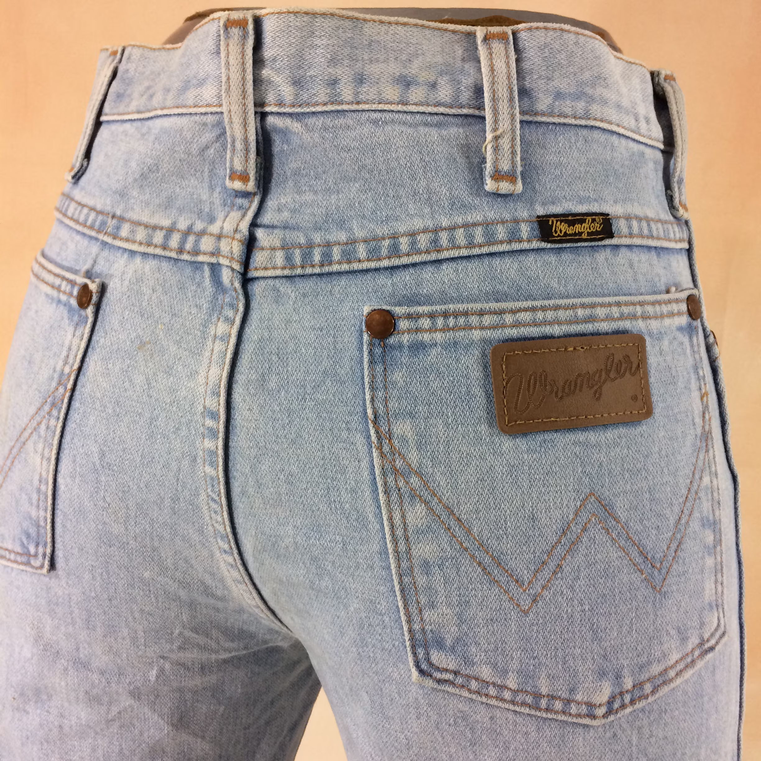 Size 31 Wrangler Vintage Western Jeans W31 L35 High Waist Distressed Dirty Faded Boyfriends Mom Rodeo Riders Tall Made in Usa