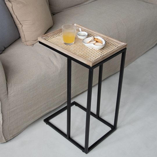 COZAYH Farmhouse C Table End Table, Metal Distressed Woven Pattern Tray Top Snack Side Table
