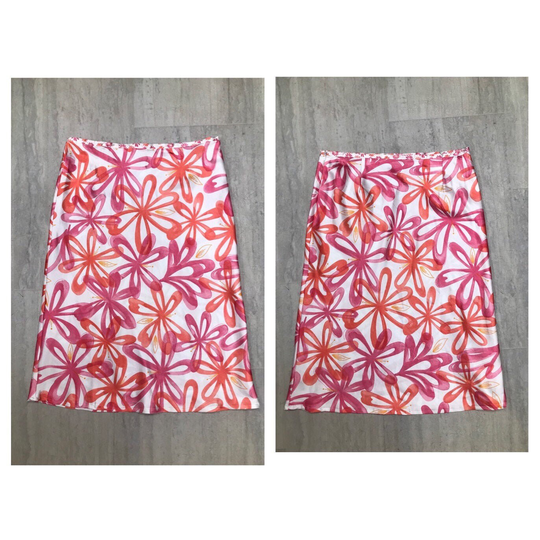 Vintage Y2K 2000's/90's Floral Daisy Pencil Skirt