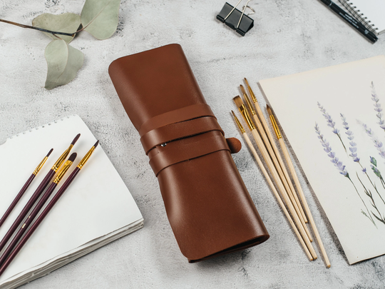 Cognac Pencil Roll, Leather Paint Brush Case, Personalized Artist Gift, Painter Art Supplies Pouch, Custom Craft Tool Organizer