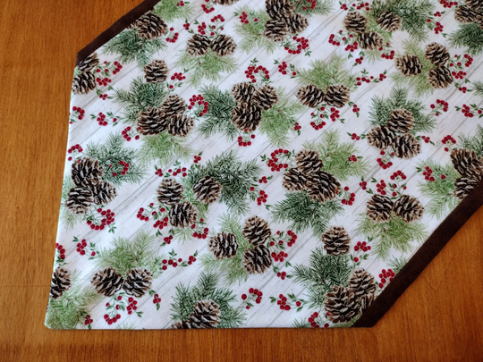 Pine Cones & Berries Table Decor Centerpiece Runner Only One Left