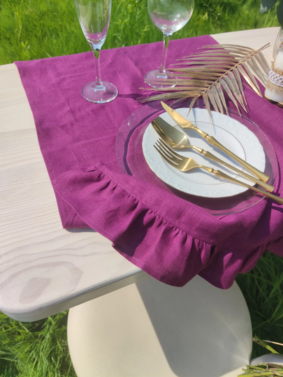 Ruffle Linen Table Runner, Burgundy Linen Tablecloth, Washed Soft Linentable Cloth
