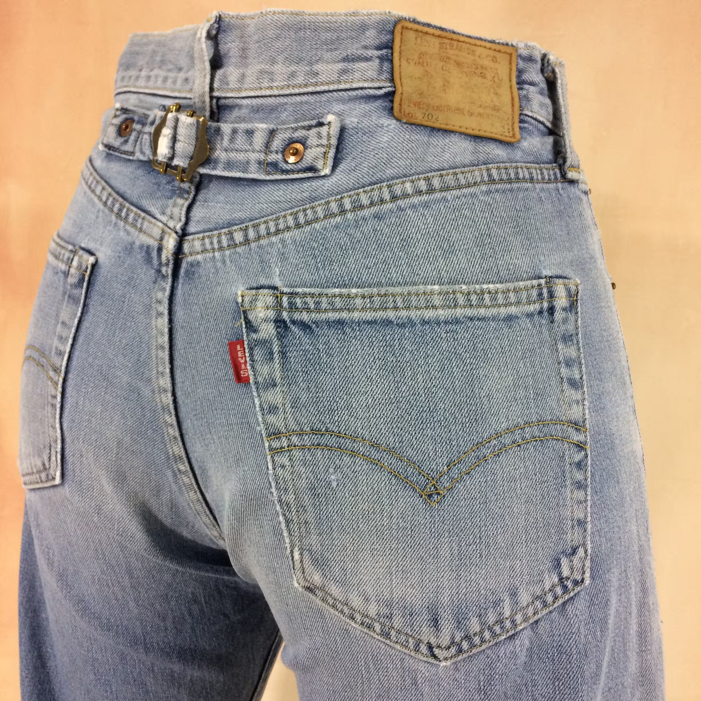 Size 30 Vintage Levis Lvc 1930 702xx Big E Selvedge Jeans High Waisted 90S Cinch Back Redline Distressed Faded Mom Boyfriends