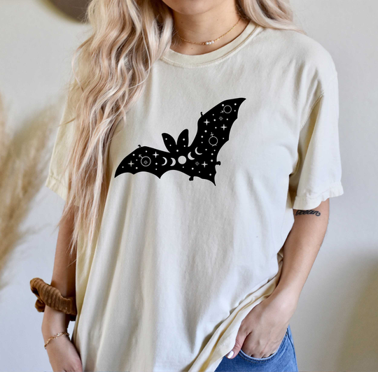 Comfort Colors Celestial Animals Shirt, Bats Top, T-Shirt, Comfy Oversized Boho Shirt