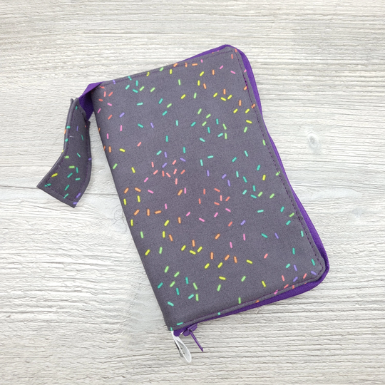 Original Stitch Marker Organizer Rainbow Sprinkles, Progress Keeper Case, Zipper Pull Zip Around Travel S741