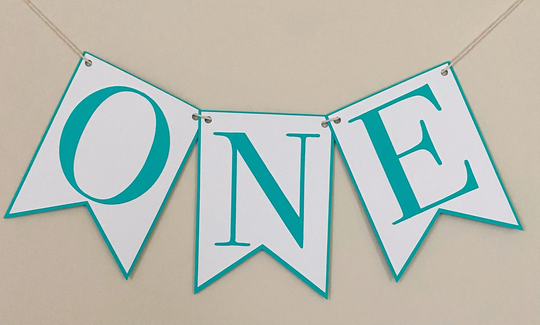 Large Classic Birthday High Chair Banner - 5x7 Flags, Party Decor, First Birthday, One, Two, Three